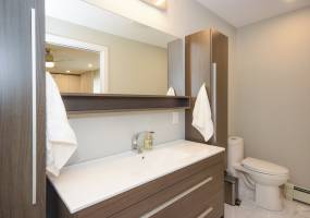 2180-A Lambeth Walk, Ottawa, Ontario, Canada, 3 Bedrooms Bedrooms, ,3 BathroomsBathrooms,Multi-Family,For Rent - Upper Unit,Lambeth Walk,1078