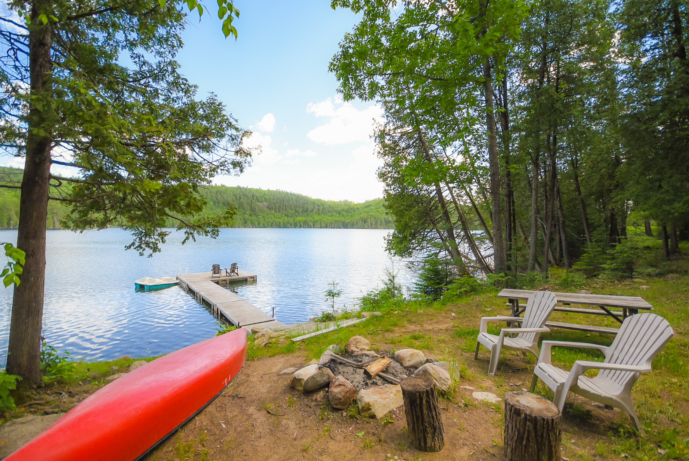 12 ch des cedres, Northfield, Quebec, Canada, 4 Bedrooms Bedrooms, ,2 BathroomsBathrooms,Cottage,Vacation Rental,Harvest Moon,ch des cedres,1000