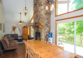 12 ch des cedres, Northfield, Quebec, Canada, 4 Bedrooms Bedrooms, ,2 BathroomsBathrooms,Cottage,Vacation Rental,Harvest Moon,ch des cedres,1000