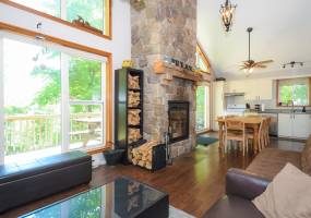 12 ch des cedres, Northfield, Quebec, Canada, 4 Bedrooms Bedrooms, ,2 BathroomsBathrooms,Cottage,Vacation Rental,Harvest Moon,ch des cedres,1000