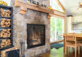 12 ch des cedres, Northfield, Quebec, Canada, 4 Bedrooms Bedrooms, ,2 BathroomsBathrooms,Cottage,Vacation Rental,Harvest Moon,ch des cedres,1000