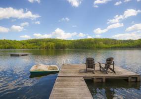 12 ch des cedres, Northfield, Quebec, Canada, 4 Bedrooms Bedrooms, ,2 BathroomsBathrooms,Cottage,Vacation Rental,Harvest Moon,ch des cedres,1000