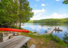 12 ch des cedres, Northfield, Quebec, Canada, 4 Bedrooms Bedrooms, ,2 BathroomsBathrooms,Cottage,Vacation Rental,Harvest Moon,ch des cedres,1000