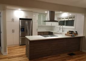 1153 Parkway Dr, Ottawa, Ontario, Canada, 4 Bedrooms Bedrooms, ,2 BathroomsBathrooms,Multi-Family,For Rent - Upper Unit,Parkway Dr,1012
