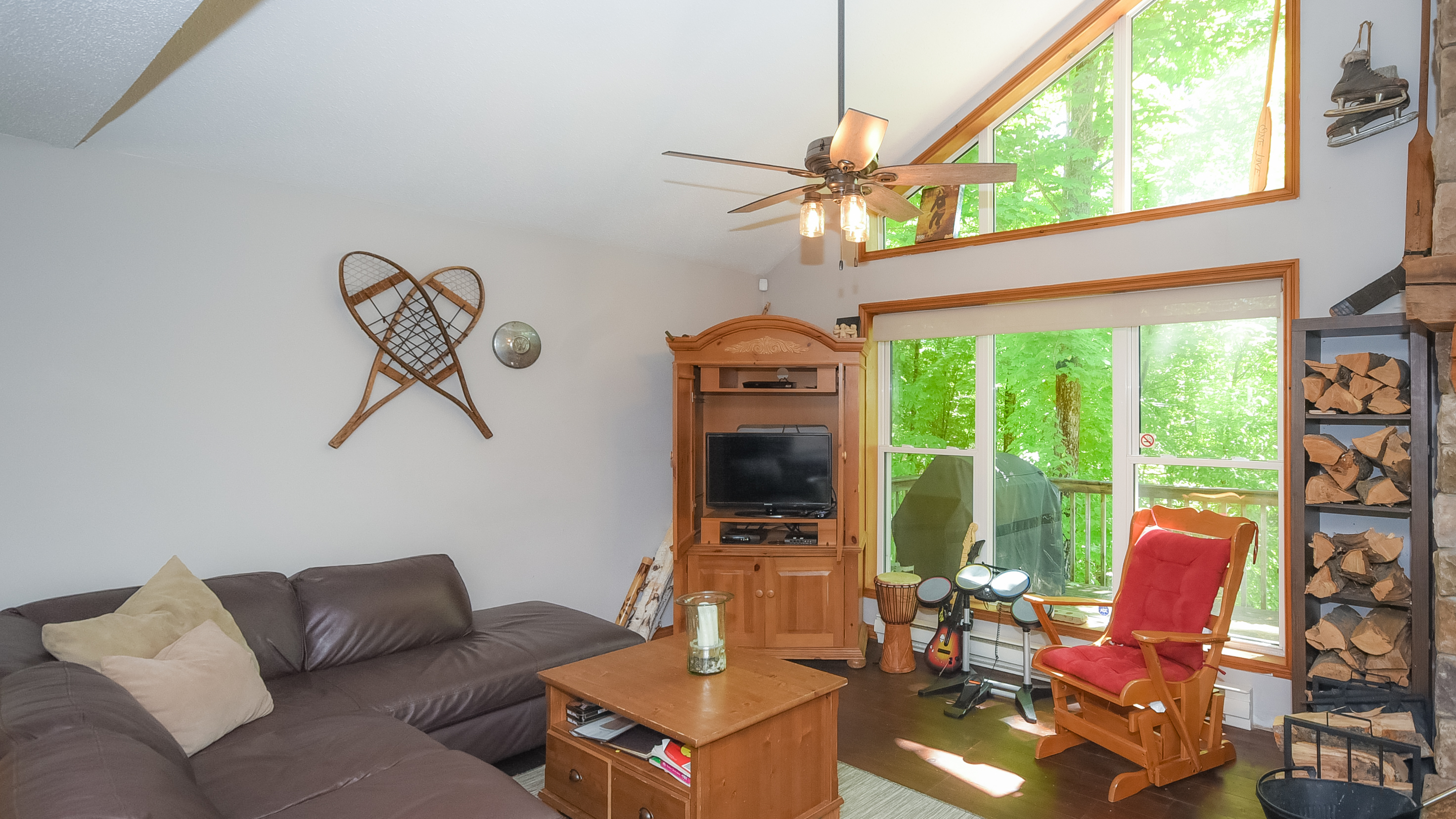 14 ch des cedres, Northfield, Quebec, Canada, 3 Bedrooms Bedrooms, ,2 BathroomsBathrooms,Cottage,Vacation Rental,Flower Moon Cottage,ch des cedres,1001