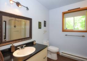 14 ch des cedres, Northfield, Quebec, Canada, 3 Bedrooms Bedrooms, ,2 BathroomsBathrooms,Cottage,Vacation Rental,Flower Moon Cottage,ch des cedres,1001