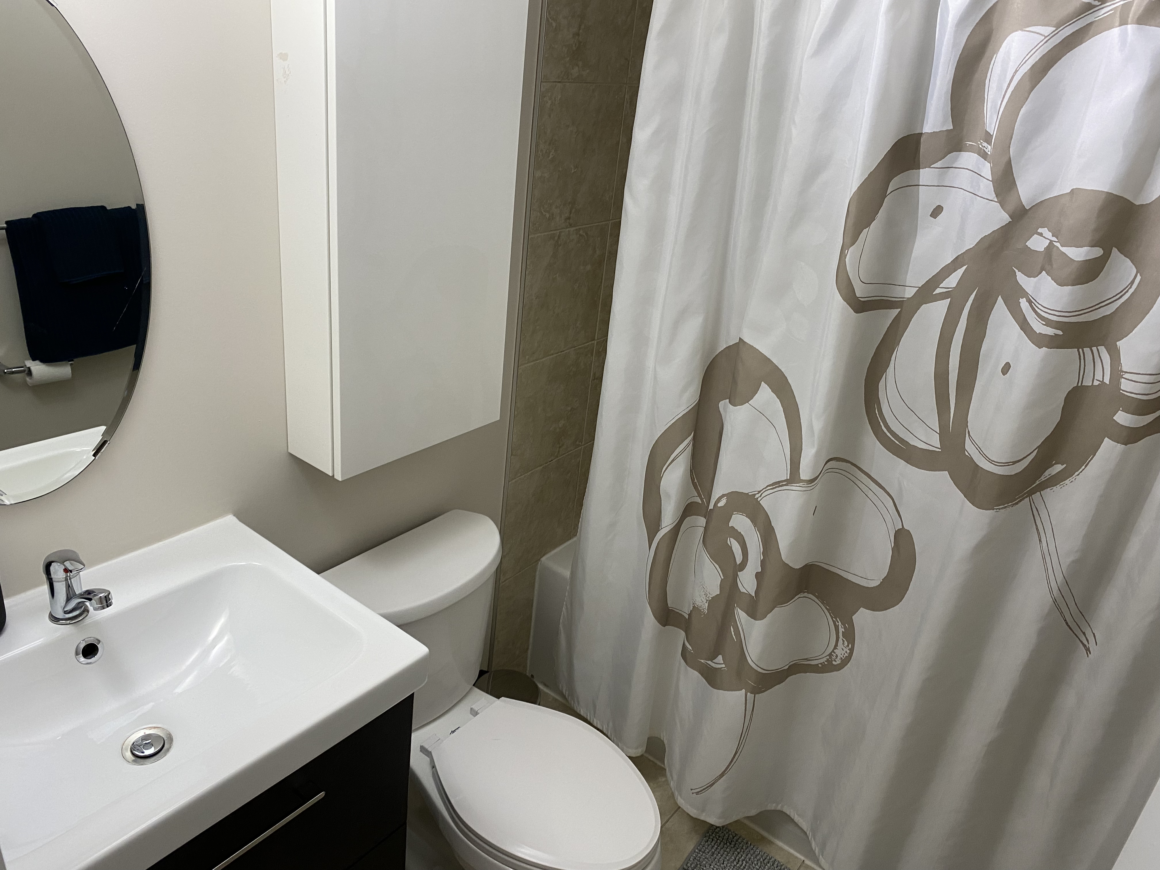 2147-B Lambeth Walk, Ottawa, Ontario, Canada K2C 1E9, 2 Bedrooms Bedrooms, ,1 BathroomBathrooms,Multi-Family,For Rent - Lower Unit,Lambeth Walk,1023