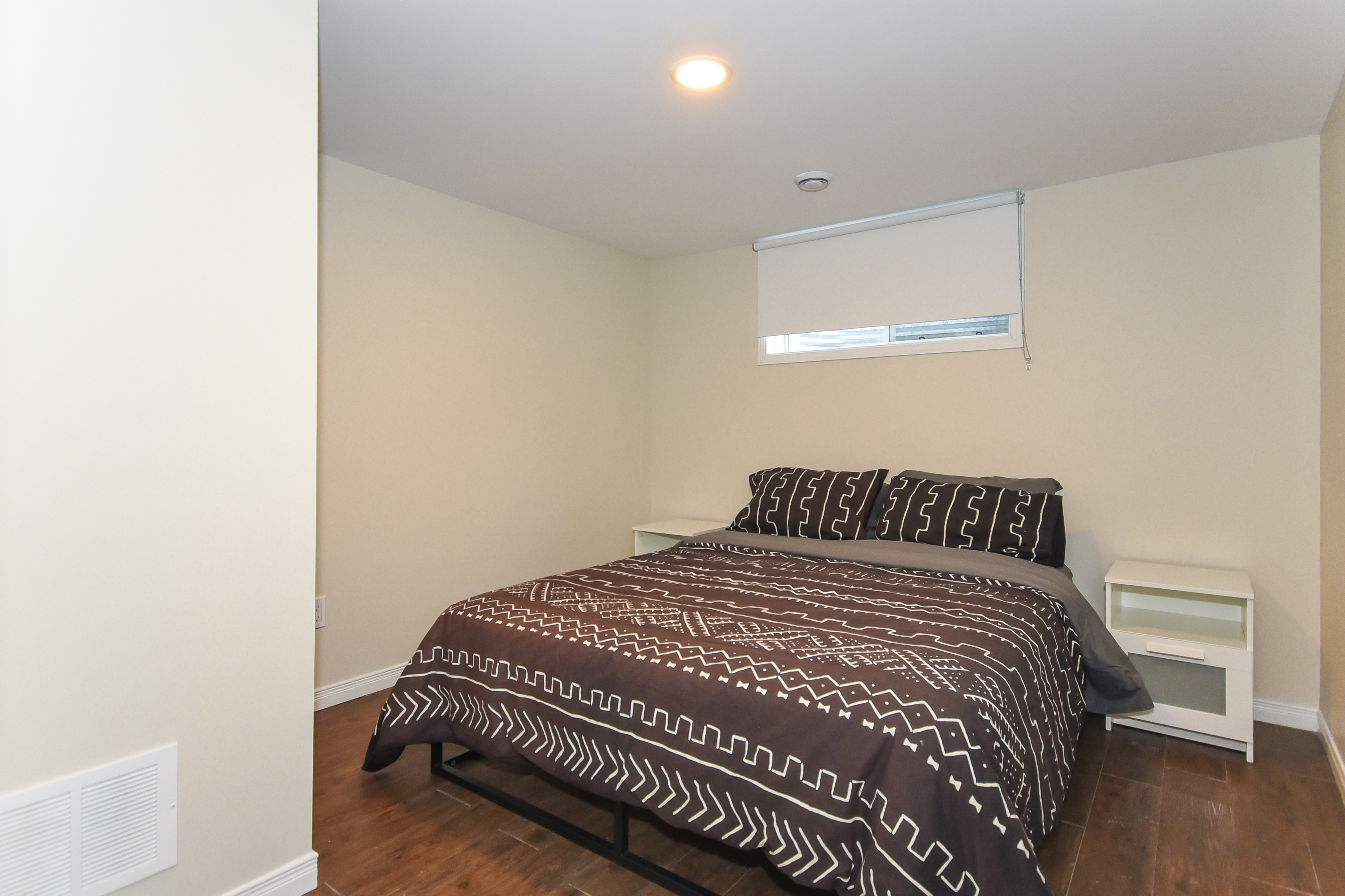 2176-B Lambeth Walk, Ottawa, Ontario, Canada K2C1E9, 4 Bedrooms Bedrooms, ,2.5 BathroomsBathrooms,Multi-Family,For Rent - Lower Unit,Lambeth Walk,1026