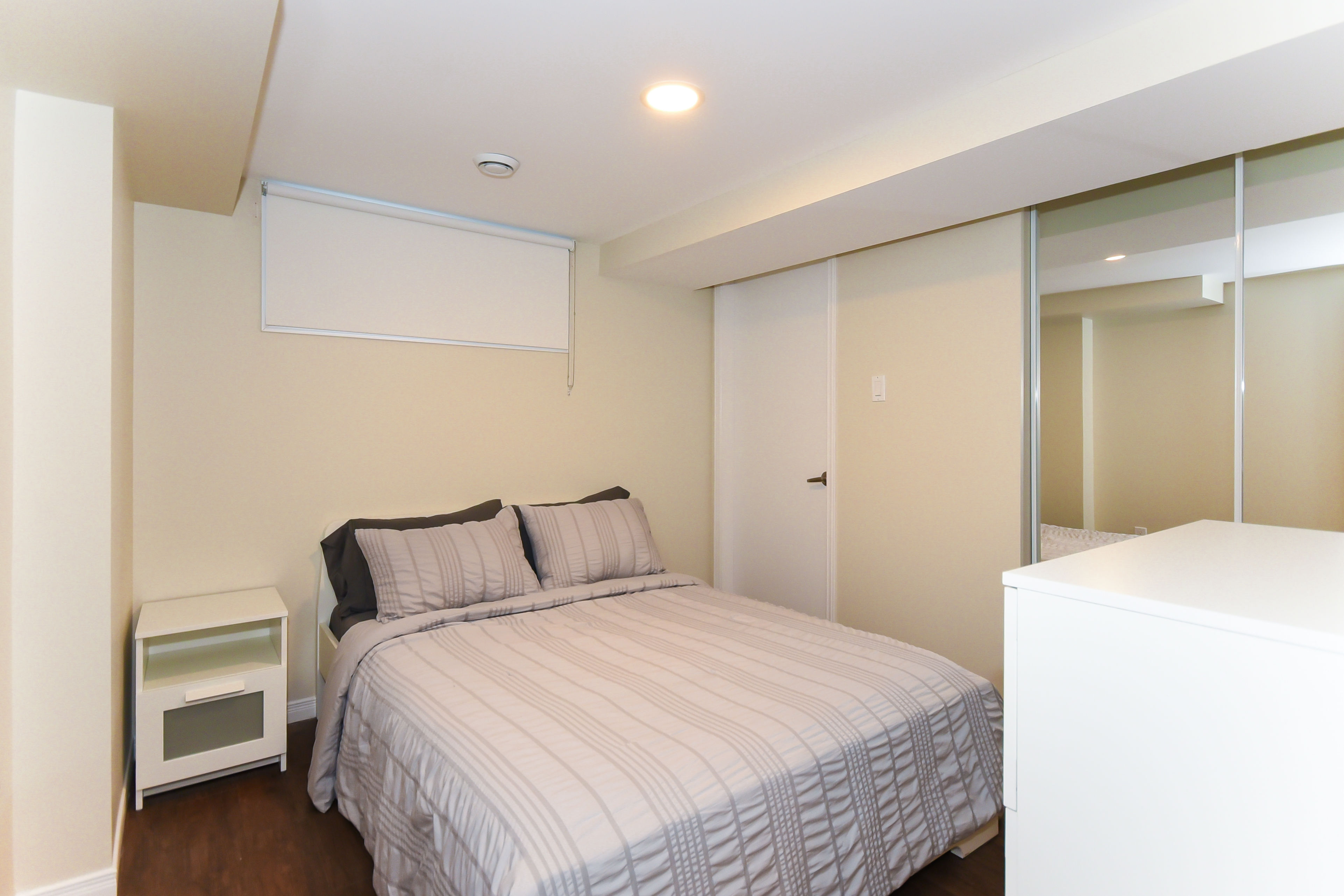 2176-B Lambeth Walk, Ottawa, Ontario, Canada K2C1E9, 4 Bedrooms Bedrooms, ,2.5 BathroomsBathrooms,Multi-Family,For Rent - Lower Unit,Lambeth Walk,1026