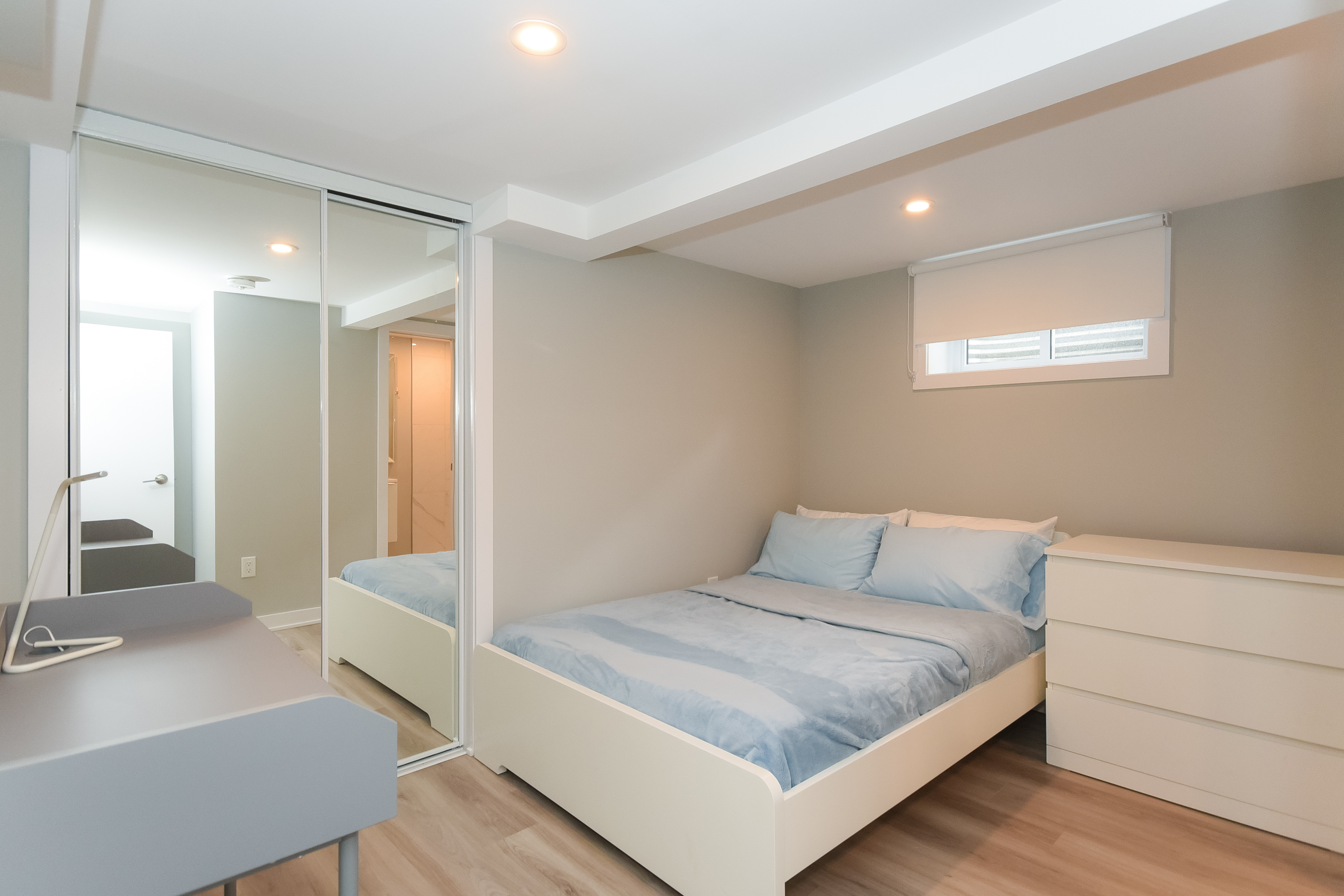 2180 Lambeth Walk, Ottawa, Ontario, Canada K2C 1E9, 6 Bedrooms Bedrooms, ,6 BathroomsBathrooms,Multi-Family,For Sale,Lambeth Walk,1084