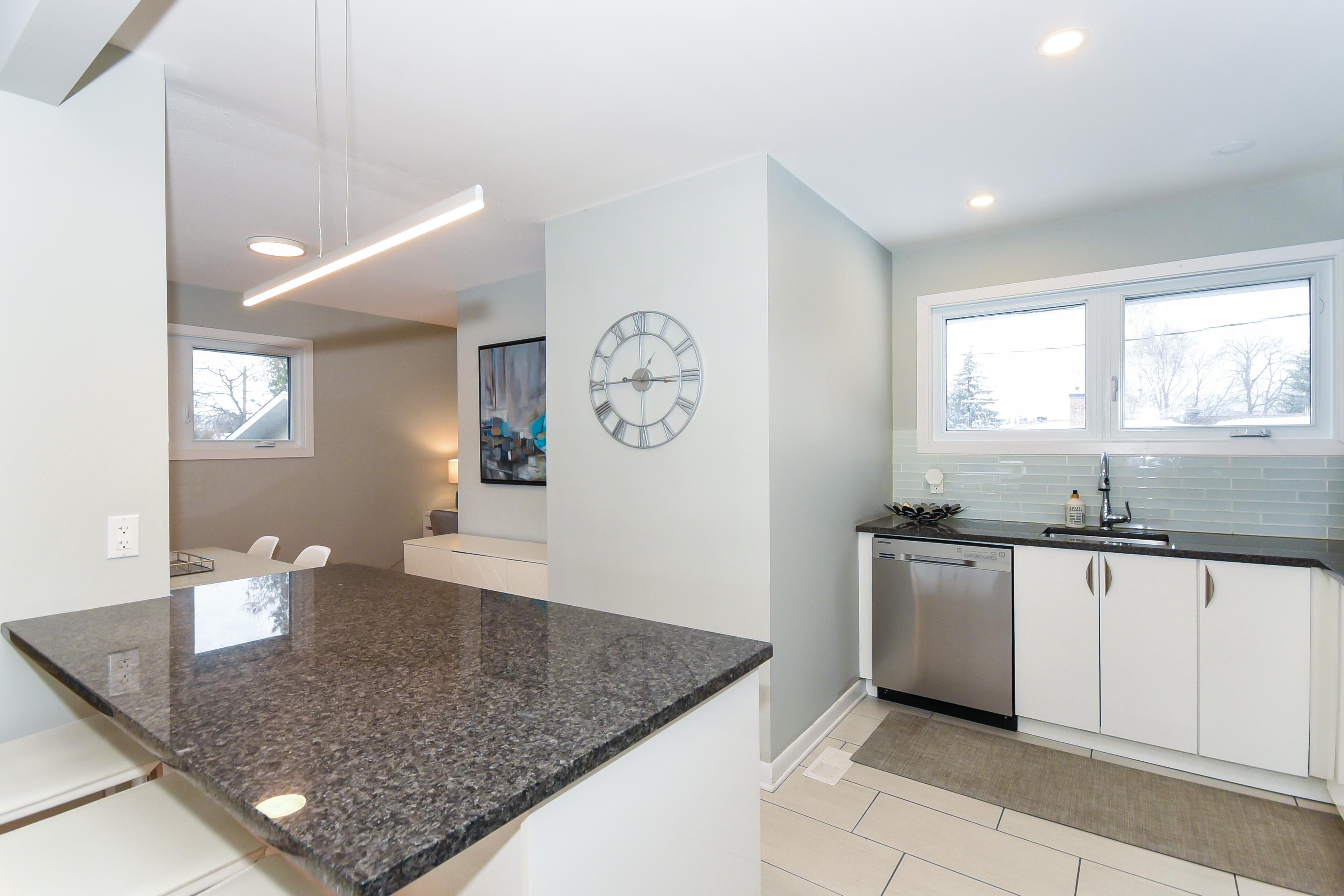 Address not available!, 3 Bedrooms Bedrooms, ,1 BathroomBathrooms,Multi-Family,For Rent - Upper Unit,Lambeth Walk,1087