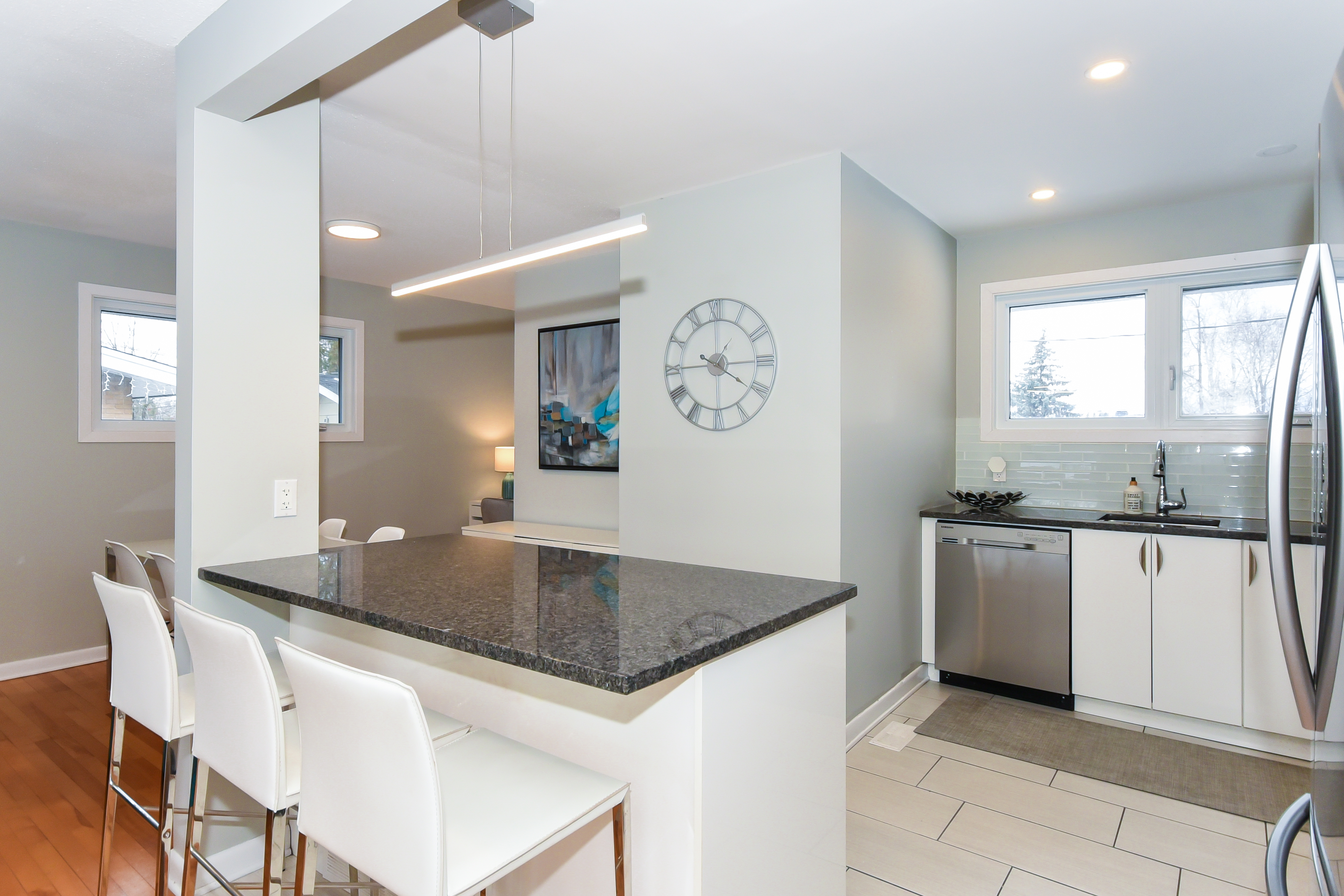 Address not available!, 3 Bedrooms Bedrooms, ,1 BathroomBathrooms,Multi-Family,For Rent - Upper Unit,Lambeth Walk,1087